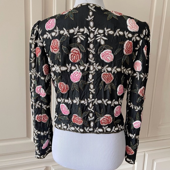 Vintage 100% silk heavily beaded rose jacket hook eye closure fully lined Size M - Picture 14 of 16